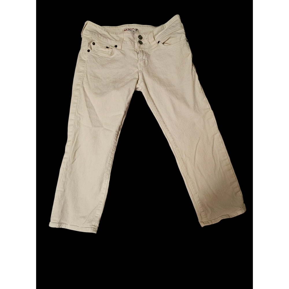 Red Engine Women's  Capri Jeans Size 28 White Made In USA Vintage Design lotus